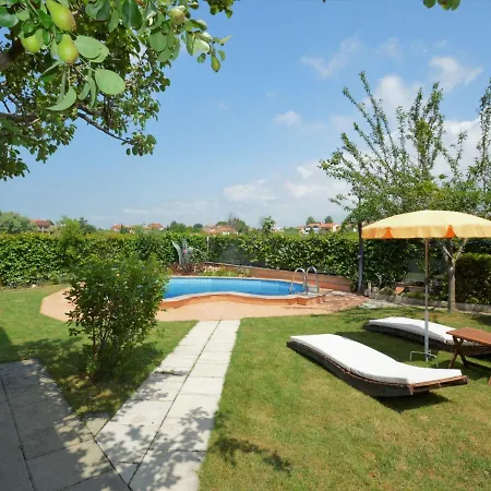 Zwei Rosen - Pul553 By Interhome Apartment